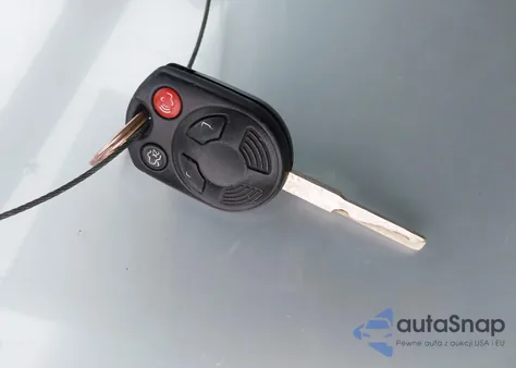 2013 Ford Focus Se z USA, uszkodzony, nr VIN 1FADP3K27DL184537